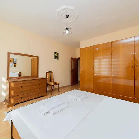 Daire Cozy Flat With Balcony 10 Min To Konyaalti Beach *